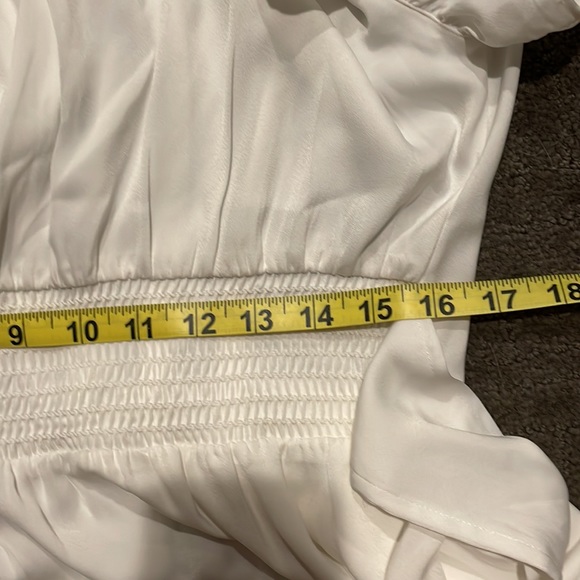 NWT Max Studio blouse pleated/smocked waist, ruffle sleeve trim, tie waist XL - Picture 7 of 7